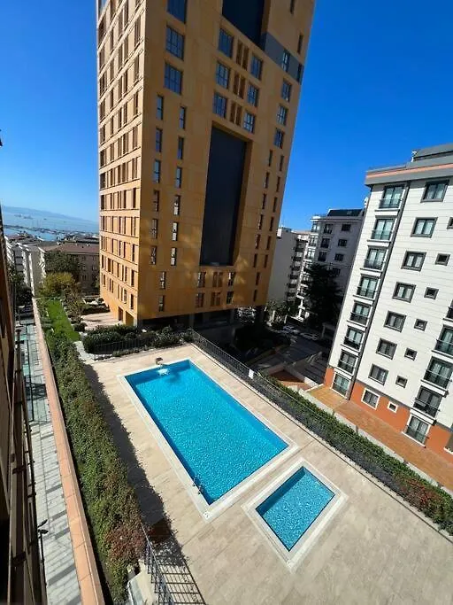 Ultra Luex Deniz Manzarali Site Ici 2+1 Daire Istanbul